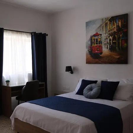 Netta Maltese Townhouse *